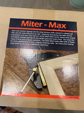Load image into Gallery viewer, Miter Max Corner Clamps Pack of 4
